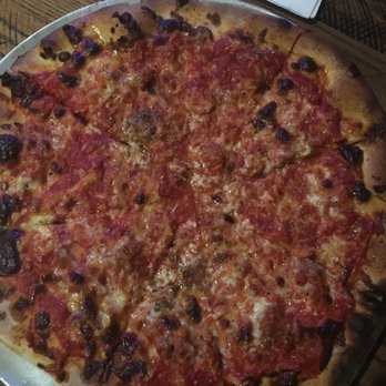Santarpio's Pizza - Pizza Near Me - Boston, Massachusetts Santarpio's Pizza - Pizza Near Me - Boston, Massachusetts