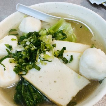 新昌明食店 - Classic Fish Ball Rice Noodles - Cafes Near Me - Hong Kong, HK