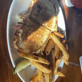 Full Moon Bar & Grill - Reuben sandwich - American Near Me - Queensbury, New York Full Moon Bar & Grill - Reuben sandwich - American Near Me - Queensbury, New York