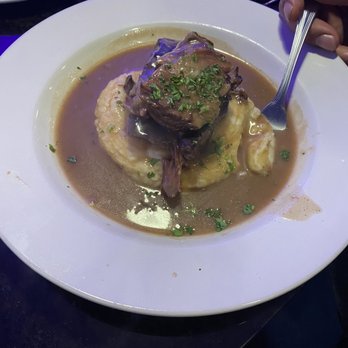 Assante's Italian Restaurant - Braised short ribs - Italian Near Me - Northampton, Pennsylvania Assante's Italian Restaurant - Braised short ribs - Italian Near Me - Northampton, Pennsylvania