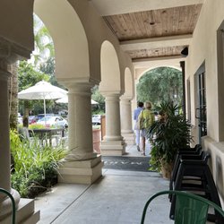 The Market Sea Island - Nice outdoor seating