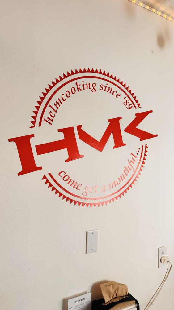 Helm's Mobile Kitchen Logo