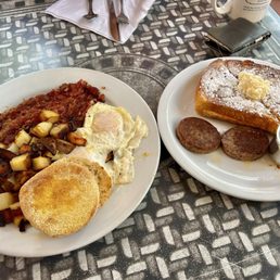 corned beef hash, apricot french toast corned beef hash, apricot french toast
