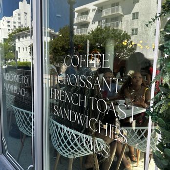 Bon Bouquet Cafe - Coffee & Tea Near Me - Miami Beach, Florida Bon Bouquet Cafe - Coffee & Tea Near Me - Miami Beach, Florida