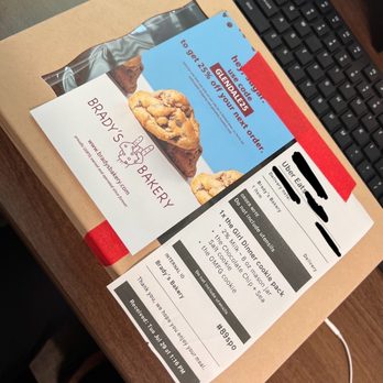 Brady's Bakery - the Girl Dinner cookie pack - Bakeries Near Me - Glendale, California