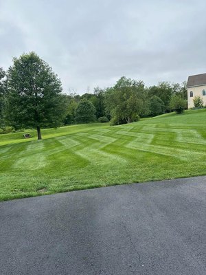 Lawn Care Services | Césped - 1.) Comprehensive Lawn Maintenance: Mowing, edging, and blowing for a clean, professional look every visit.
2.) Seasonal Services: Spring/Fall cleanup, mulching, aeration, and overseeding to keep your lawn healthy year-round.
3.) Fertilization & Weed Control: Targeted treatments to keep grass lush and free from weeds.
4.) Shrub & Hedge Trimming: Expert shaping and maintenance for all your landscaping needs.
5.) Reliable Scheduling: Consistent service on a schedule that works for you.
6.) Locally Owned & Operated: Proudly serving the community with attention to detail and care.
7.) Eco-Friendly Practices: Using responsible methods and products for greener lawns and a healthier environment.
8.) Satisfaction Guaranteed: We’re committed to ensuring you love the look of your lawn.
----------ESPAÑOL-----------
1.) Mantenimiento Integral del Césped: Corte, bordes y soplado para un aspecto limpio y profesional en cada visita.
2.) Servicios Estacionales: Limpieza de primavera/otoño, colocación de mantillo, aireación y resiembra para mantener el césped saludable todo el año.
3.) Fertilización y Control de Malezas: Tratamientos específicos para un césped verde y libre de malezas.
4.) Recorte de Arbustos y Setos: Expertos en la poda y el mantenimiento de todo tipo de jardinería.
5.) Programación Confiable: Servicio constante en un horario que se ajuste a sus necesidades.
6.) Empresa Local: Orgullosamente sirviendo a la comunidad con atención al detalle y dedicación.
7.) Prácticas Ecológicas: Utilizamos métodos y productos responsables para céspedes más verdes y un entorno más saludable.
8.) Satisfacción Garantizada: Nos comprometemos a que quede encantado con el aspecto de su césped. Lawn Care Services | Césped - 1.) Comprehensive Lawn Maintenance: Mowing, edging, and blowing for a clean, professional look every visit.
2.) Seasonal Services: Spring/Fall cleanup, mulching, aeration, and overseeding to keep your lawn healthy year-round.
3.) Fertilization & Weed Control: Targeted treatments to keep grass lush and free from weeds.
4.) Shrub & Hedge Trimming: Expert shaping and maintenance for all your landscaping needs.
5.) Reliable Scheduling: Consistent service on a schedule that works for you.
6.) Locally Owned & Operated: Proudly serving the community with attention to detail and care.
7.) Eco-Friendly Practices: Using responsible methods and products for greener lawns and a healthier environment.
8.) Satisfaction Guaranteed: We’re committed to ensuring you love the look of your lawn.
----------ESPAÑOL-----------
1.) Mantenimiento Integral del Césped: Corte, bordes y soplado para un aspecto limpio y profesional en cada visita.
2.) Servicios Estacionales: Limpieza de primavera/otoño, colocación de mantillo, aireación y resiembra para mantener el césped saludable todo el año.
3.) Fertilización y Control de Malezas: Tratamientos específicos para un césped verde y libre de malezas.
4.) Recorte de Arbustos y Setos: Expertos en la poda y el mantenimiento de todo tipo de jardinería.
5.) Programación Confiable: Servicio constante en un horario que se ajuste a sus necesidades.
6.) Empresa Local: Orgullosamente sirviendo a la comunidad con atención al detalle y dedicación.
7.) Prácticas Ecológicas: Utilizamos métodos y productos responsables para céspedes más verdes y un entorno más saludable.
8.) Satisfacción Garantizada: Nos comprometemos a que quede encantado con el aspecto de su césped.