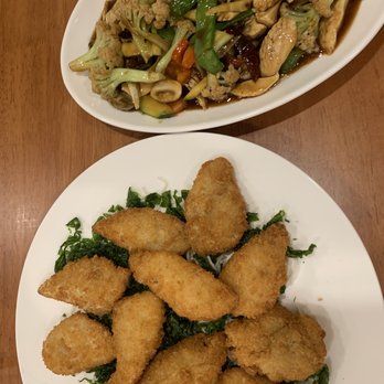 Lucky Vege House - top: Braised kidney flower ($18.95)
bottom: Fried Fish Fillet ($18.95) - Desserts Near Me - Brooklyn, New York Lucky Vege House - top: Braised kidney flower ($18.95)
bottom: Fried Fish Fillet ($18.95) - Desserts Near Me - Brooklyn, New York