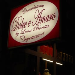Dolce e Amaro - Insegna di Dolce e Amaro