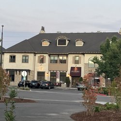 The Dundee - The quaint, charming, boutique Dundee Hotel.