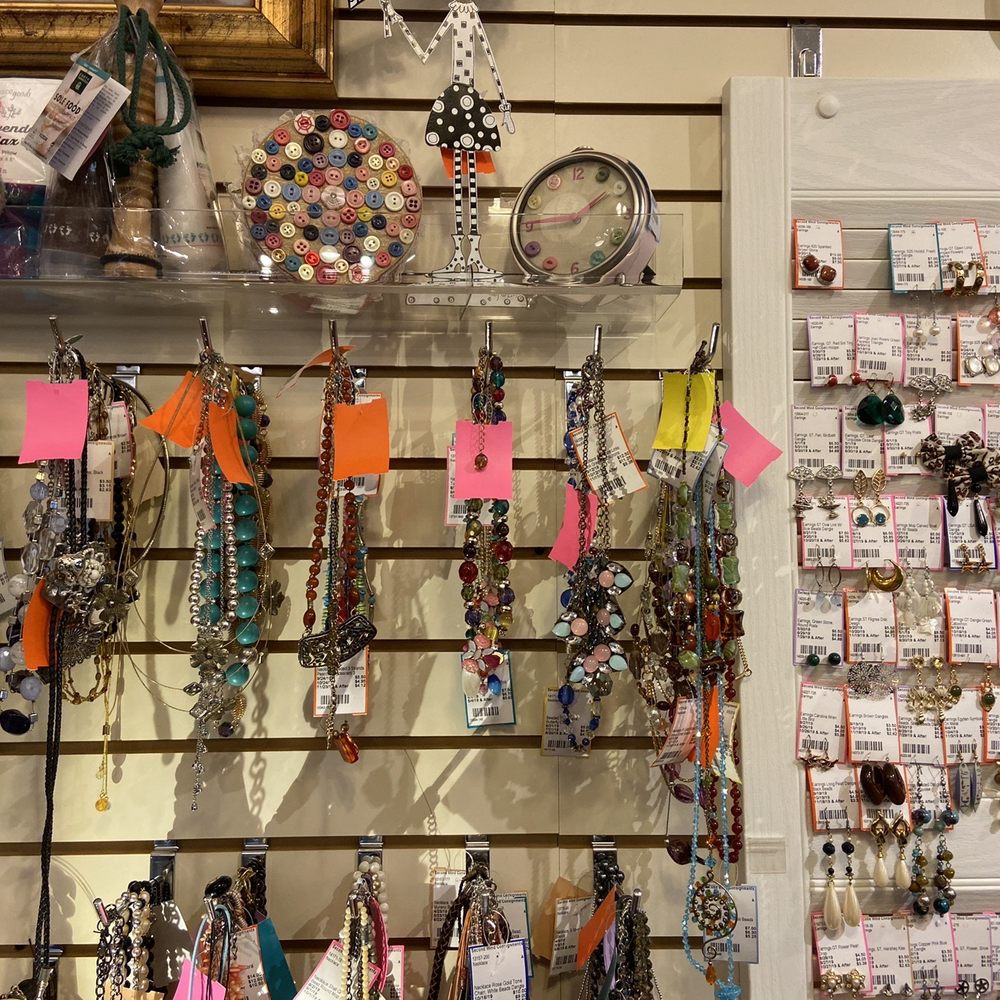 Second Wind Consignments - There are tons of original jewelry items - Home Decor Near Me - Deale, Maryland