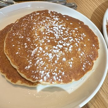 Wildberry - Breakfast & Brunch Near Me - Oak Brook, Illinois