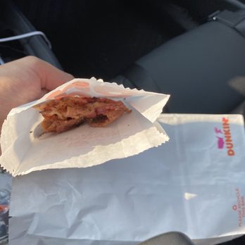 Dunkin' - This is the portion. This is the presentation....wtf? - Coffee & Tea Near Me - Ridgeville, Ohio