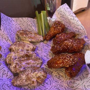 Hi Wings - Jalapeño mayo & spicy/sweet sauce - Chicken Wings Near Me - Austin, Texas Hi Wings - Jalapeño mayo & spicy/sweet sauce - Chicken Wings Near Me - Austin, Texas