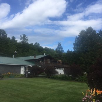 Northern Lights Lodge - Northern Lights Lodge - Hotels Near Me - Stowe, Vermont