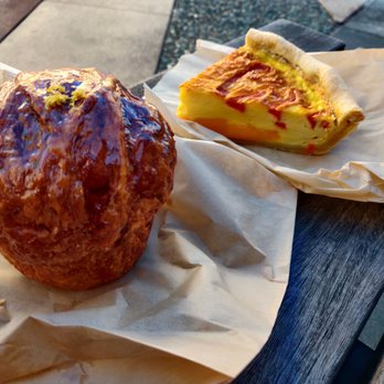 Jane The Bakery - Cardamom lattice bun and Bell Pepper Quiche - Bakeries Near Me - San Francisco, California Jane The Bakery - Cardamom lattice bun and Bell Pepper Quiche - Bakeries Near Me - San Francisco, California