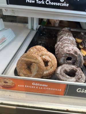 Krispy Kreme Café by null