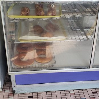 Elias Donut - Donuts Near Me - Detroit, Michigan Elias Donut - Donuts Near Me - Detroit, Michigan