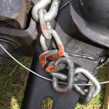 Camping World - Jacksonville - Another broke safety chains. The Jacksonville camping world store managers was like Meh no big deal. Lol - RV Dealers Near Me - Jacksonville, Florida