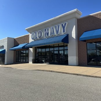 Old Navy - Men's Clothing Near Me - Sunset Hills, Missouri