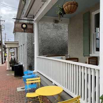 Buford's Biscuits - Outside - New American Near Me - Leesburg, Virginia