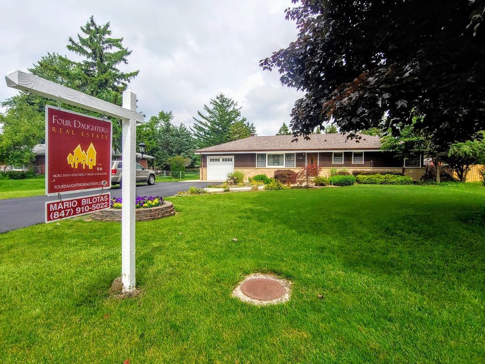 FOUR DAUGHTERS REAL ESTATE Updated August 2024 37 Photos & 12