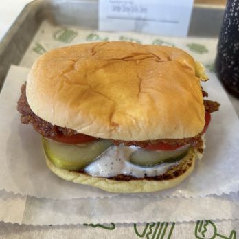 Shake Shack - Burgers Near Me - Toronto, Ontario