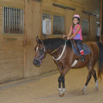 Brannon Stables - Private Lessons - (Brannon Stables - Lexington Horse Riding Lessons, Lexington Horse Boarding) - Horseback Riding Near Me - Lexington, Kentucky