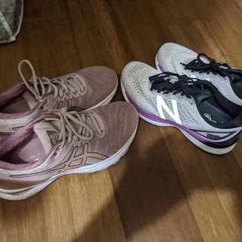 Fleet Feet - Davis - Asics gel nimbus New Balance 928 - Shoe Stores Near Me - Davis, California