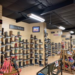 Hunter's Refuge - Work Boots
