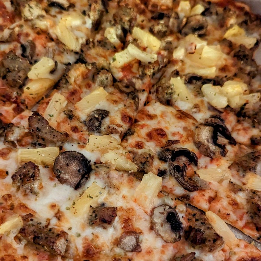 Domino's Pizza - Hawaiian - Pizza Near Me - West Lafayette, Indiana
