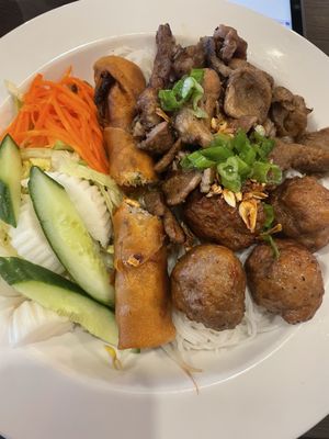 PHỞ BIG BOWL by null