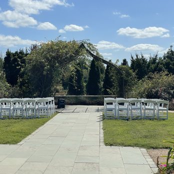 JC Raulston Arboretum - Set up for wedding - Botanical Gardens Near Me - Raleigh, North Carolina JC Raulston Arboretum - Set up for wedding - Botanical Gardens Near Me - Raleigh, North Carolina