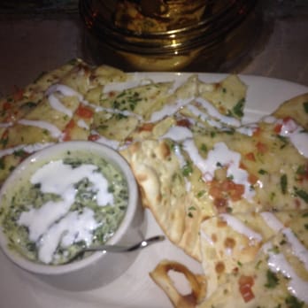 Houlihan's - Best spinach dip ever. - Bars Near Me - Hernden, Virginia Houlihan's - Best spinach dip ever. - Bars Near Me - Hernden, Virginia