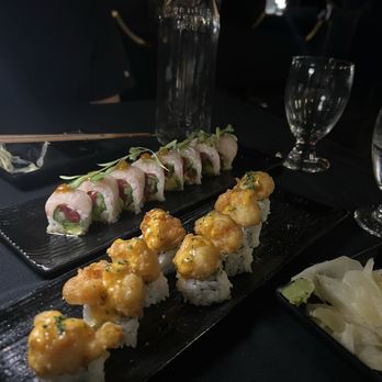 Kaviar Restaurants - Pasadena - Rock shrimp tempura roll and Amberjack bluefin tuna roll special - Sushi Bars Near Me - Pasadena, California Kaviar Restaurants - Pasadena - Rock shrimp tempura roll and Amberjack bluefin tuna roll special - Sushi Bars Near Me - Pasadena, California