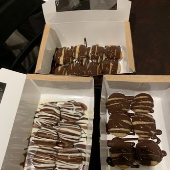 Chocolate Bash - Mini pancake sampler - Creperies Near Me - Claremont, California Chocolate Bash - Mini pancake sampler - Creperies Near Me - Claremont, California