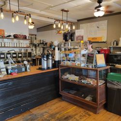 Nest Coffee & Bakery