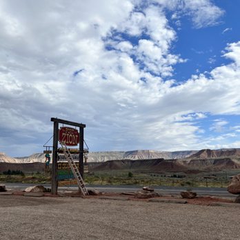 Virgin Town - Landmarks & Historical Buildings Near Me - Virgin, Utah