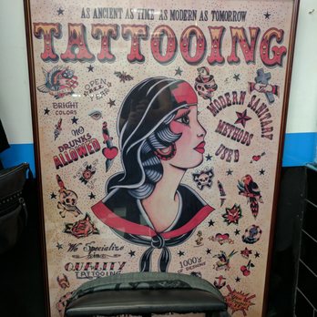 Skunx Tattoo - Tattoo Near Me - London, XGL Skunx Tattoo - Tattoo Near Me - London, XGL