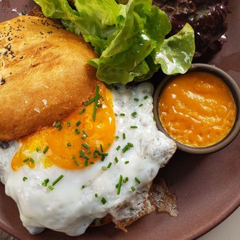 Federal Café - Good morning Hamburguer - Breakfast & Brunch Near Me - Madrid, M Federal Café - Good morning Hamburguer - Breakfast & Brunch Near Me - Madrid, M