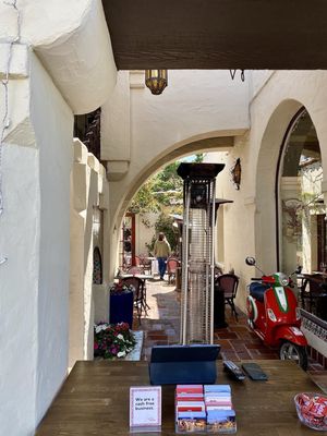 Little Napoli by null