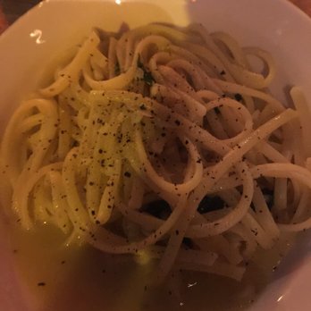 Rosebud on Rush - Sooo freaking good... linguine garlic & oil - Italian Near Me - Chicago, Illinois