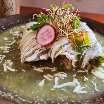 El Barrio - Enchiladas Suizas. So much sauce! - Breakfast & Brunch Near Me - Mérida, YUC El Barrio - Enchiladas Suizas. So much sauce! - Breakfast & Brunch Near Me - Mérida, YUC