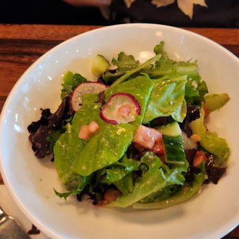 Marlow's Tavern - Small salad - New American Near Me - Oviedo, Florida Marlow's Tavern - Small salad - New American Near Me - Oviedo, Florida