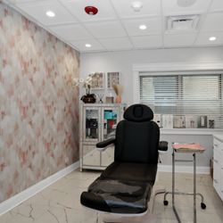 ForeverYoung MedSpa Health & Wellness