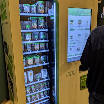 Advocate Good Shepherd Hospital - Farmer's Fridge! the best, coolest vending machine ever - Hospitals Near Me - Barrington, Illinois Advocate Good Shepherd Hospital - Farmer's Fridge! the best, coolest vending machine ever - Hospitals Near Me - Barrington, Illinois