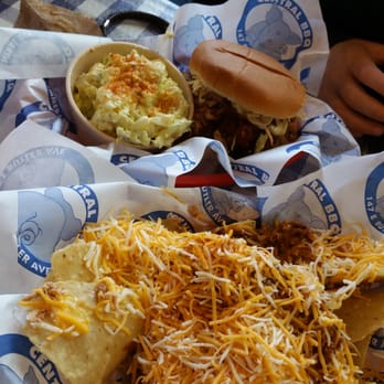 Central BBQ - O yea - Barbeque Near Me - Memphis, Tennessee