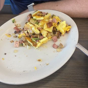 Sam & Charlie's White Hut Diner - Meat lover's omelette - Breakfast & Brunch Near Me - Toledo, Ohio Sam & Charlie's White Hut Diner - Meat lover's omelette - Breakfast & Brunch Near Me - Toledo, Ohio