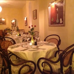 Manuel's Restaurant and Bar