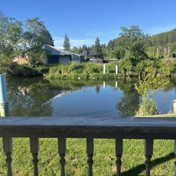 Twin Gables Bed & Breakfast Inn - Skamokawa Creek