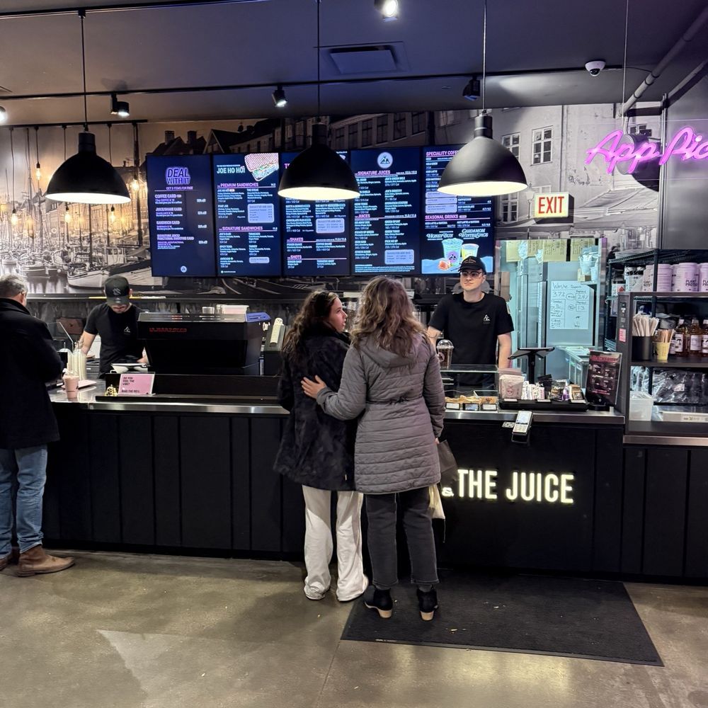 JOE & THE JUICE - Juice Bars & Smoothies Near Me - Chicago, Illinois JOE & THE JUICE - Juice Bars & Smoothies Near Me - Chicago, Illinois